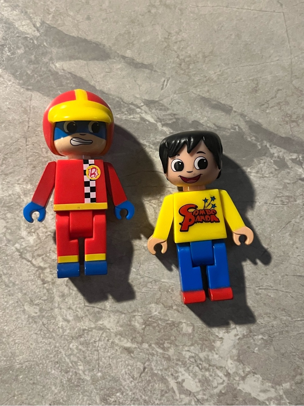 Ryan’s World Mini Figure Set(2)